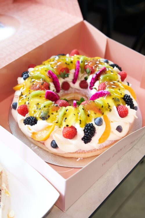 Passion Fruit Pavlova Cake